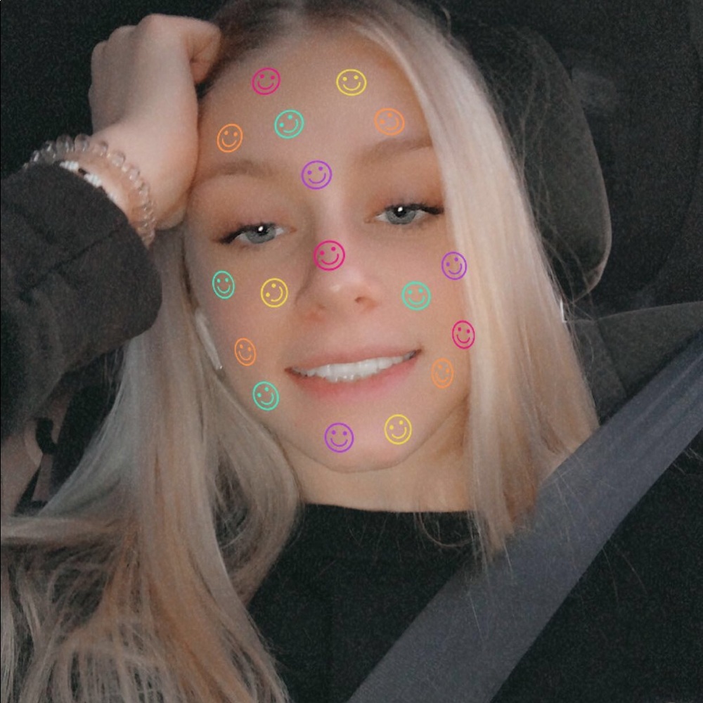 Meet your Posher, Josie